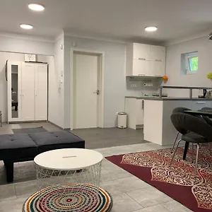 Stefánia Apartman