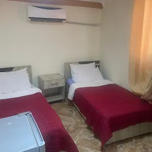  Hostel Al-amer Jordánia
