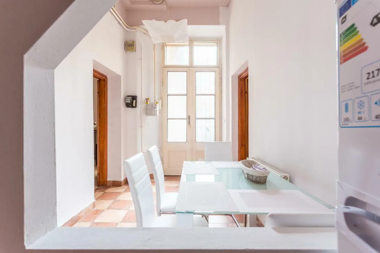 Dobstreet Dream Apartment Будапешт