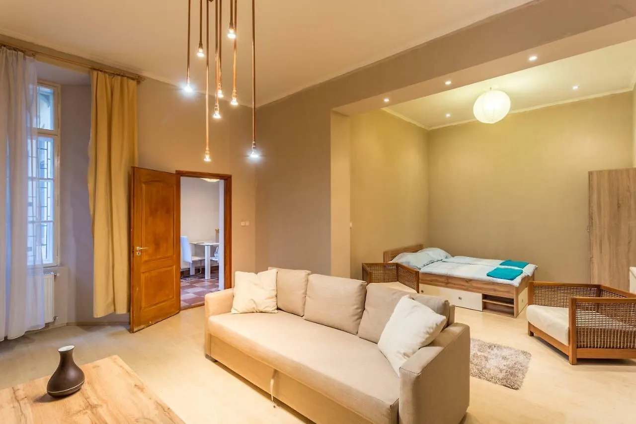 Dobstreet Dream Apartment Budapest Ungheria